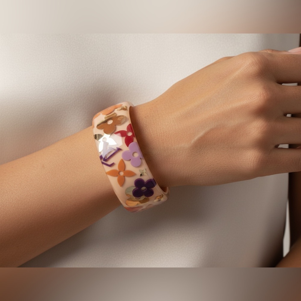 Louis Vuitton Pink Farandole Bangle Bracelet-Monogram Inclusion - Picture 10 of 10